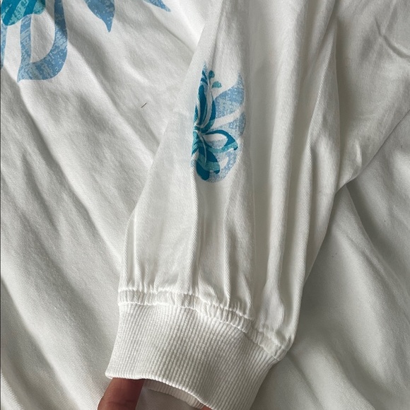 Men's Vintage Crazy Shirts White long Sleeve cotton pullover. - Picture 10 of 10